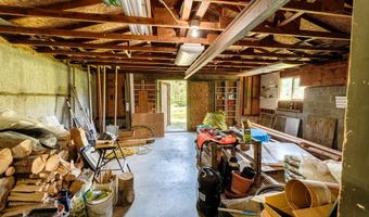 6214 Fir St, Bonners Ferry, ID 83805