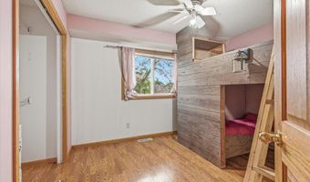 5494 Lambert Ave NE, Albertville, MN 55301