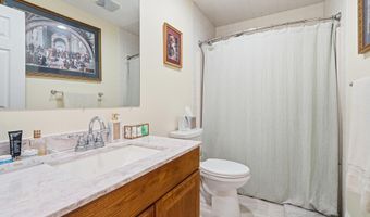 1016 Longboat Ave, Beachwood, NJ 08722