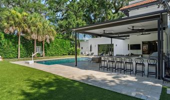 906 ALHAMBRA Ct, Orlando, FL 32804