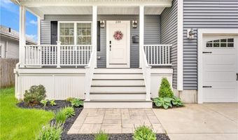 239 Mauran Ave, East Providence, RI 02914