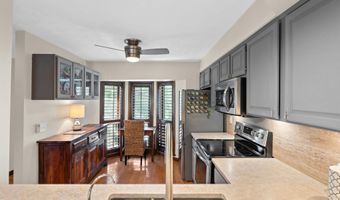 2001 SEMINOLE Rd 2001, Atlantic Beach, FL 32233