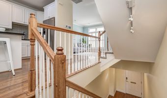 1236 HARBOR ISLAND Walk, Baltimore, MD 21230