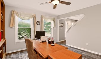 1555 Connemara Rd, Indianapolis, IN 46217