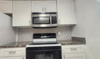 1320 PIERCE St 2, Clearwater, FL 33756