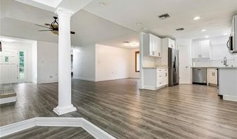 203 WILSON St, Belle Chasse, LA 70037
