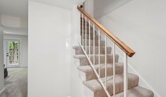 71 FENDALL Ave, Alexandria, VA 22304