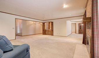 7112 NW 32nd St, Bethany, OK 73008