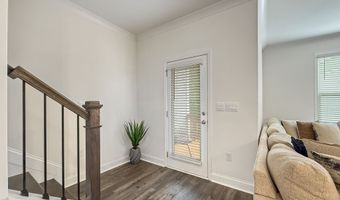 1160 Kendron LN 16, Atlanta, GA 30329