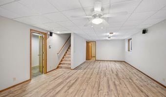 13820 Sycamore St NW, Andover, MN 55304