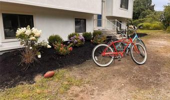 16 Pleasant View Dr, Little Compton, RI 02837