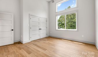 214 Torch Light Way, Asheville, NC 28806