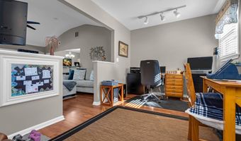 8 Eagle Dr, Bayville, NJ 08721