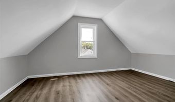 8439 Tennessee Ave, Affton, MO 63125