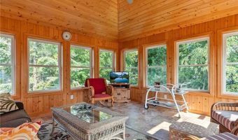 1811 Wildflower Ln NE, Alexandria, MN 56308