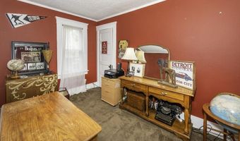 1212 Wells St, Ann Arbor, MI 48104