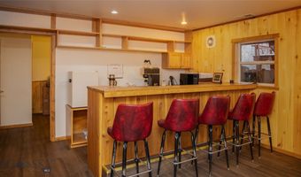 14 Fairgrounds Rd, Big Timber, MT 59011