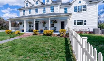 116 Nayatt Rd, Barrington, RI 02806