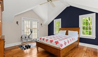 175 Cat Rock Rd, Cos Cob, CT 06807
