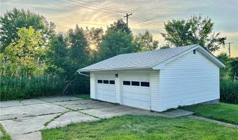 8238 Center Rd, Ashtabula, OH 44004