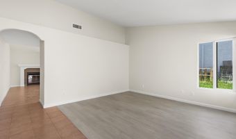 325 Cheyenne Ln, Escondido, CA 92026