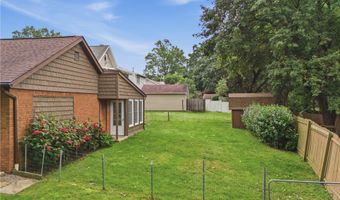 2260 Englewood Ave, Akron, OH 44312