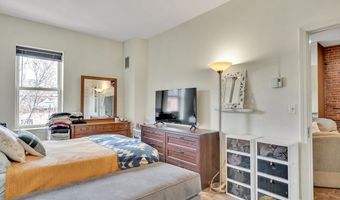 167 Commonwealth Ave 8, Boston, MA 02116