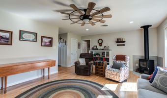 307 Ave G, Abernathy, TX 79311