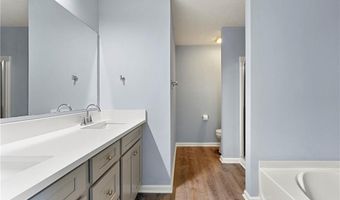5654 Lawley Dr, Alpharetta, GA 30022