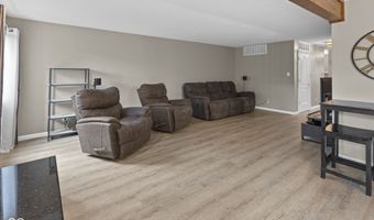 5125 Vantage Point Rd, Avon, IN 46123