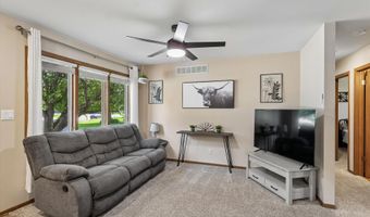 5414 Schubert St, Ames, IA 50014