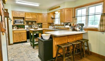 3192 New Milford Rd, Atwater, OH 44201