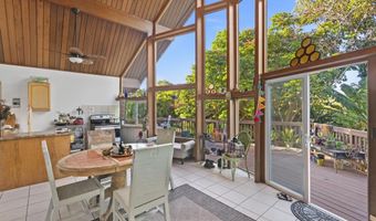 105 E Kuiaha Rd, Haiku, HI 96708