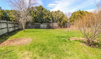 35 Mildred Ave, Bangor, ME 04401