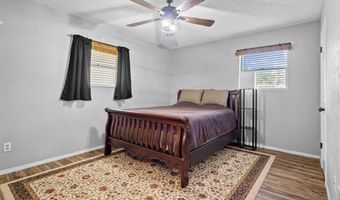 6204 Creek Crossing Rd, Alvarado, TX 76009