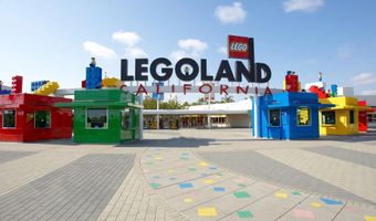 6951 Quiet Cove Dr, Carlsbad, CA 92011