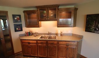 2504 Country Oaks Dr, Atlantic, IA 50022