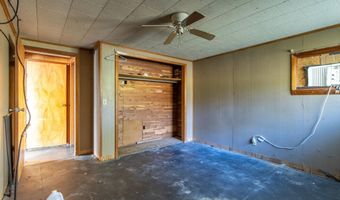 204 E ADAMS St, Abingdon, IL 61410