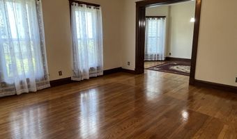 325 S Main St, Albia, IA 52531