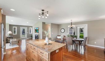 1478 Hiebel Rd SW, Alexandria, MN 56308