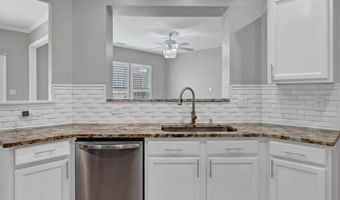 4913 BERKELEY OAK Cir, Peachtree Corners, GA 30092