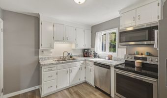 475 Birch St, Bristol, CT 06010