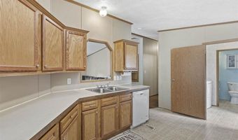 3017 118th St, Amana, IA 52203