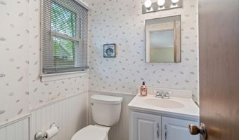 1112 Berkeley Ave, Beachwood, NJ 08722