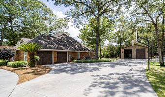 603 Newton Dr, Adel, GA 31620