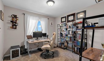 2105 BRIARWOOD Ln, Cheyenne, WY 82009