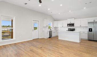 10064 E Bayou View Dr, Bay St. Louis, MS 39520