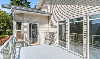 2024 SUMMIT VALLEY Q Rd, Addy, WA 99101