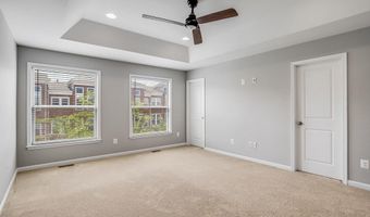 42274 HAMPTON WOODS Ter, Ashburn, VA 20148
