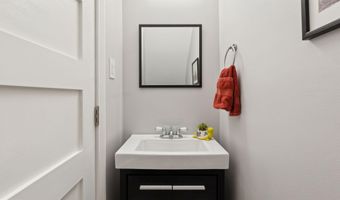 3563 6TH St NW, Washington, DC 20010